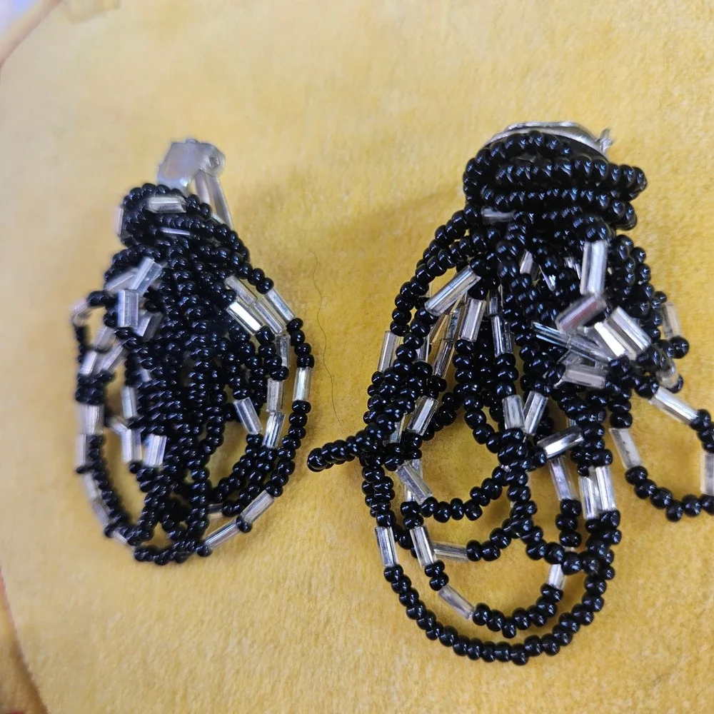 Vintage Black Silver Seed Bead‎ Waterfall Tassel Cluster Clip On Earrings 2